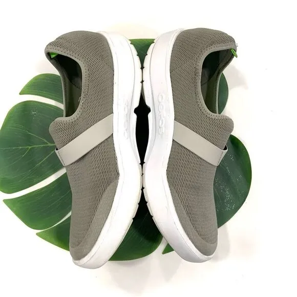OOFOS Oomg Eezee Low Mesh Recovery Slip On Shoes (Sz 40)