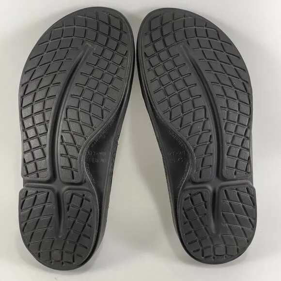 Oofos Ooriginal Flip Flops Womens Size 9 Mens 7 Black Comfort Recovery Sandals