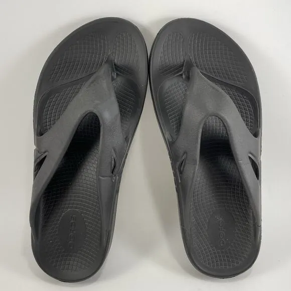 Oofos Ooriginal Flip Flops Womens Size 9 Mens 7 Black Comfort Recovery Sandals