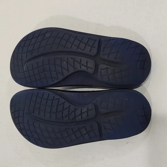 OOFOS Ooriginal Thong Flip Flop Navy Comfort Sandals Men Size 8 / Women Size 10