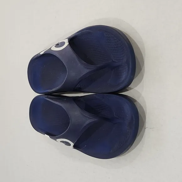 OOFOS Ooriginal Thong Flip Flop Navy Comfort Sandals Men Size 8 / Women Size 10
