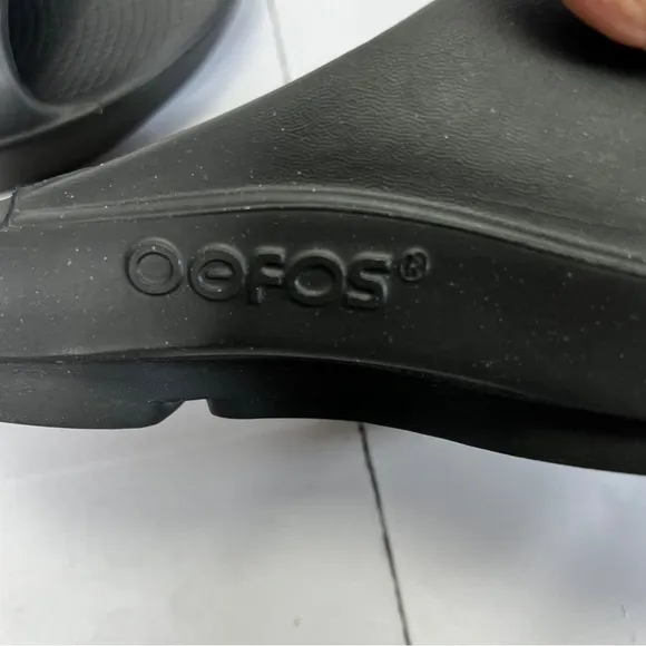 OOFOS Slides Matte Black OOFoam Impact Technology Men’s Sandals
