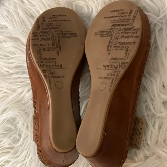 Pikolinos Size 8.5 to 9 (Euro 40) Brown Boho Comfort Wedge Sandals