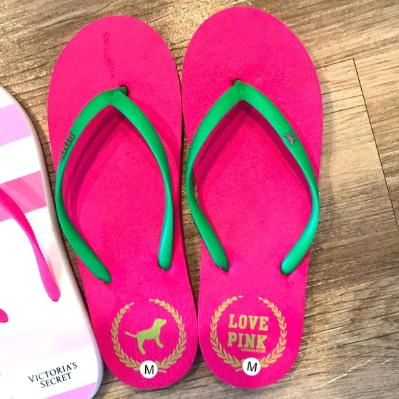 PINK SANDALS 💓Rare Flip Flops ‘ NEW 💓💓💓 bundle y2k and new style 💓💓💓