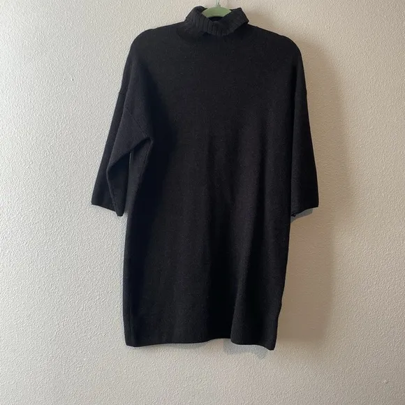 POMANDER PLACENoir Vivianne Dress