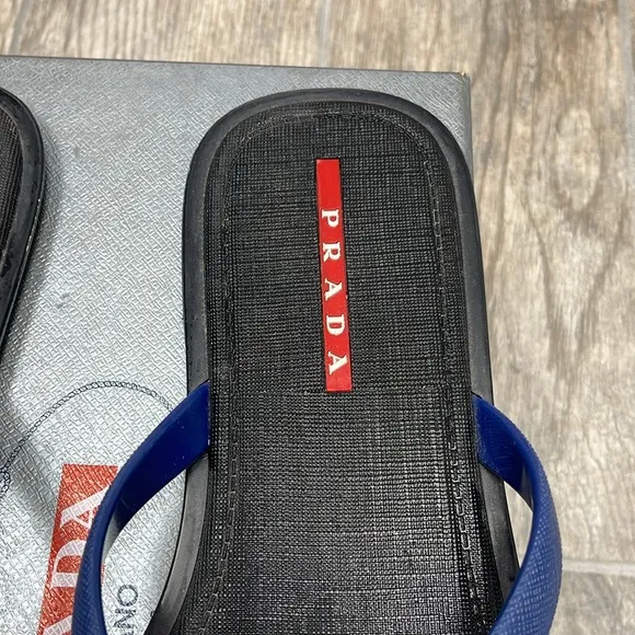 PRADA Navy Blue Rubber Flip Flops Sandals US 8 GREAT CONDITION
