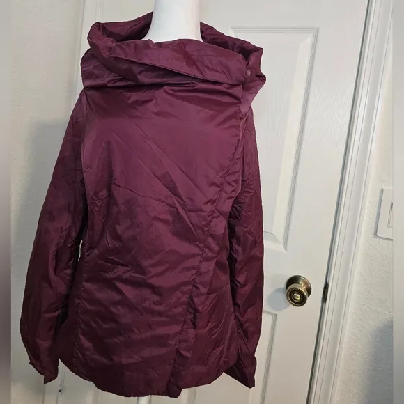 Promod Women's Purple Plum lightwaight Jacket, size 44