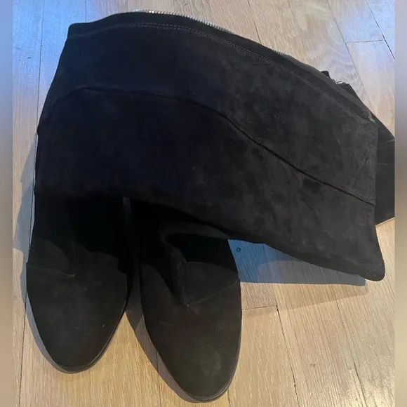 Rag &amp; Bone tall suede block heel round toed black boots 39.5