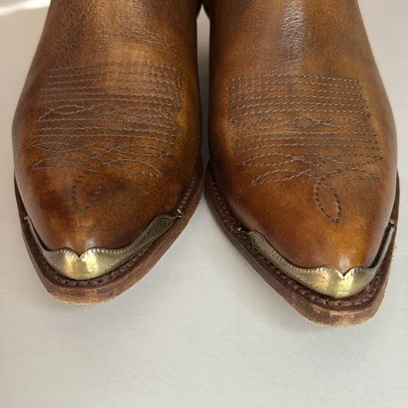 Ranch Road Agave Rand Brown Leather Short Ankle Boots