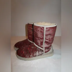 RARE Ugg Multicolor Sequin Color Changing Classic Short Silver Ted Green Boot