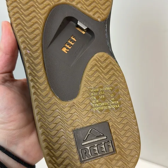Reef Fanning 360° Air Mens Bottle Opener Thong Flip Flop Sandals Brown Size 12