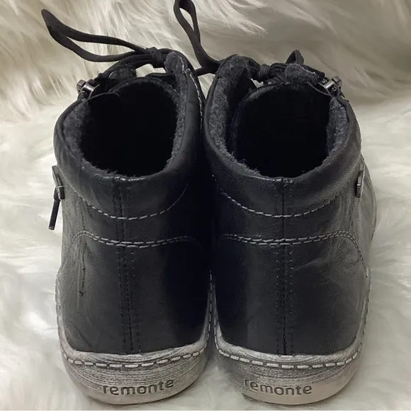 Remonte Liv 70 - Black - Size 40 (8 1/2) - New In Box