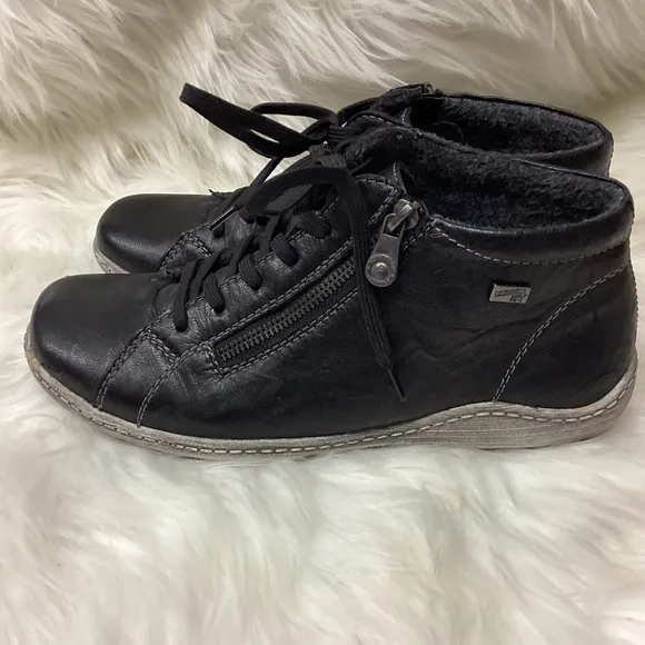 Remonte Liv 70 - Black - Size 40 (8 1/2) - New In Box