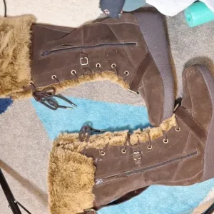 Report Shazam brown leather tall winter boots size 12 nwob