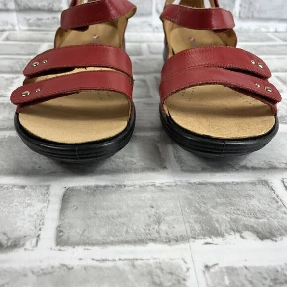 Revere Vienna Women's 10 Red Leather Adjustable Comfort Sandals