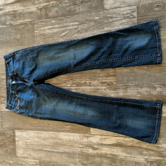 ROCK &amp; ROLL COWGIRL Aztec embroidery mid-rise medium wash bootcut jeans sz28x34L