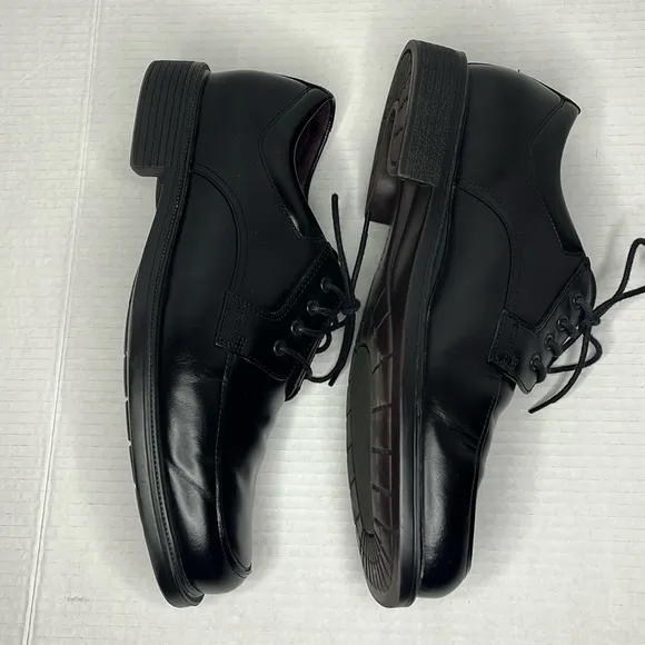Rockport Men's Black Dress Shoes Size 10.5 Waterproof Leather Office Wedding