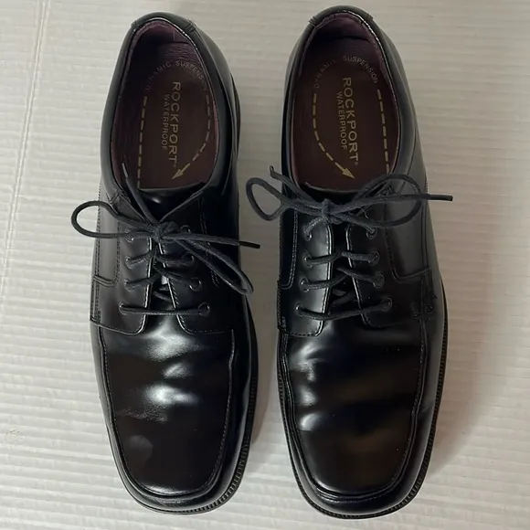 Rockport Men's Black Dress Shoes Size 10.5 Waterproof Leather Office Wedding