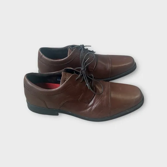 Rockport's leather Taylor Waterproof Cap Toe shoes in tan 15W