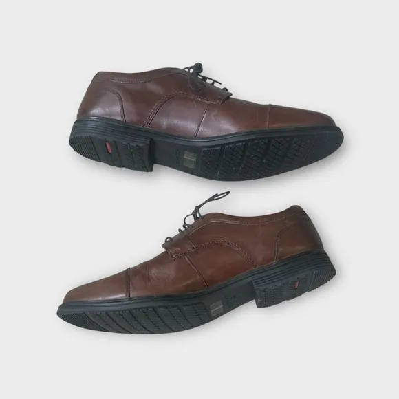 Rockport's leather Taylor Waterproof Cap Toe shoes in tan 15W
