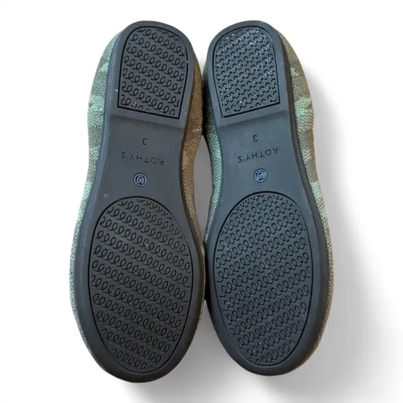 Rothy’s The Kids Loafer Olive Camo Slip On Washable Comfort Stretch Big Kids 3
