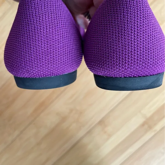 Rothy’s The Point in Purple Mulberry Rare Retired Slip On Flat Shoes Size 7 Wide