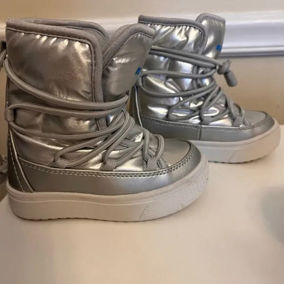 Rubber sole. Native Chamoxin Silver Metallic