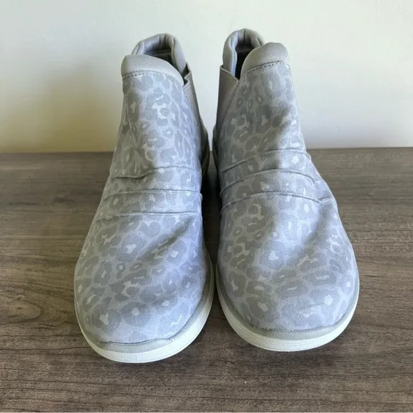 Ryka Water Repellent Niah Slip On Shoe Size 8.5 SKU#24255