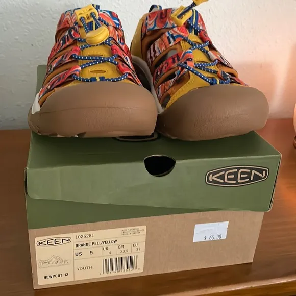SALE! Youth Keen Newport H2 Orange Peel/Yellow Water Shoes