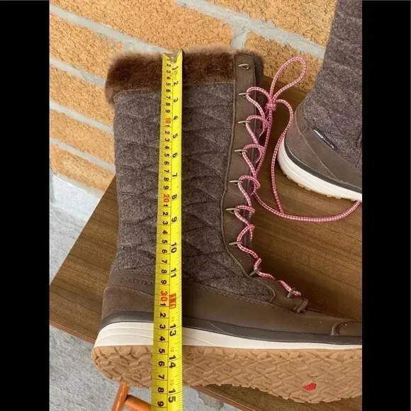 Salomon tall fur boots size 7.5