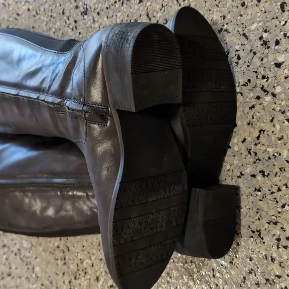 Salvia Tall Leather Boots