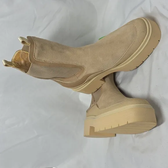 Sam Edelman Lulia water Repellent Suede  Lugged Distressed Boots Womens 10 Nwob