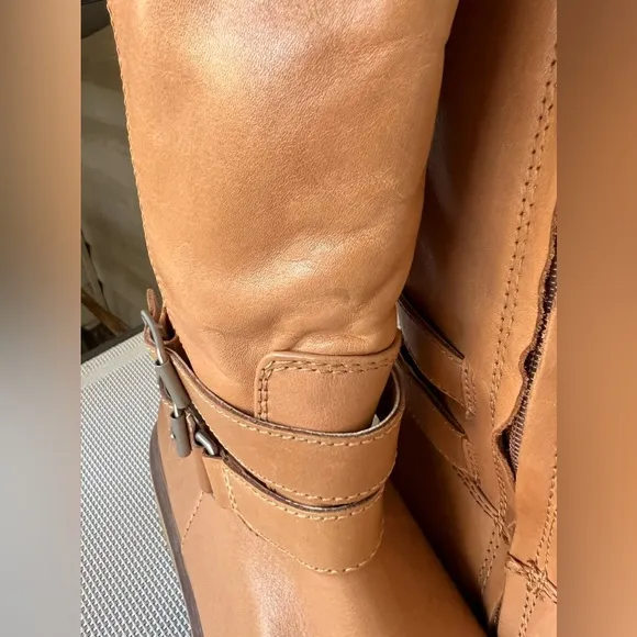 SAM EDELMAN NWOB/NWOT Freda Tall Leather Riding Boots, Cashew, floor sample.