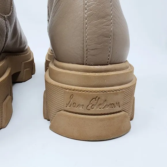 Sam Edelman Women 9 Daelyn Chunky Lug Sole Short Chelsea Boot Cream Tan Leather
