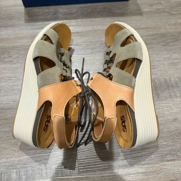 SAS Sedona Sagebrush Suede Lace Up Wedge Comfort Sandals