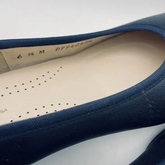 SAS Womens Milano Navy Blue Leather Round Toe Slip On Pump Block Heel Sz 6.5M