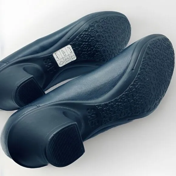 SAS Womens Milano Navy Blue Leather Round Toe Slip On Pump Block Heel Sz 6.5M