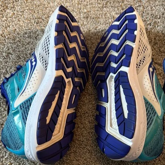 Saucony Blue and White Running Shoes