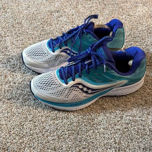 Saucony Blue and White Running Shoes
