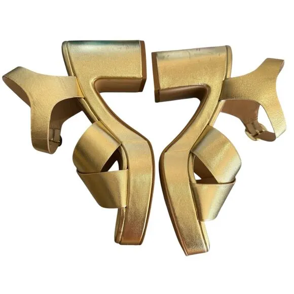 Seychelles Gold Blessings square toe Buckle Leather Block Heel platform shoe