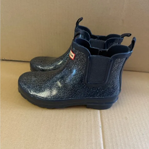 “SIZE 4B” Hunter Play Short Starcloud Boot/NAVY