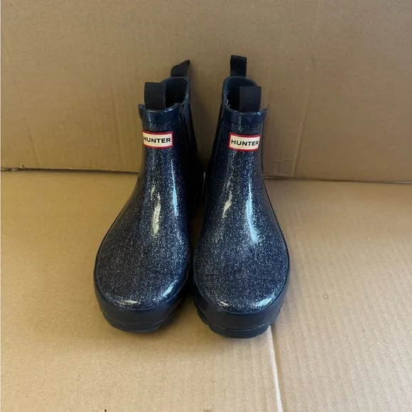 “SIZE 4B” Hunter Play Short Starcloud Boot/NAVY