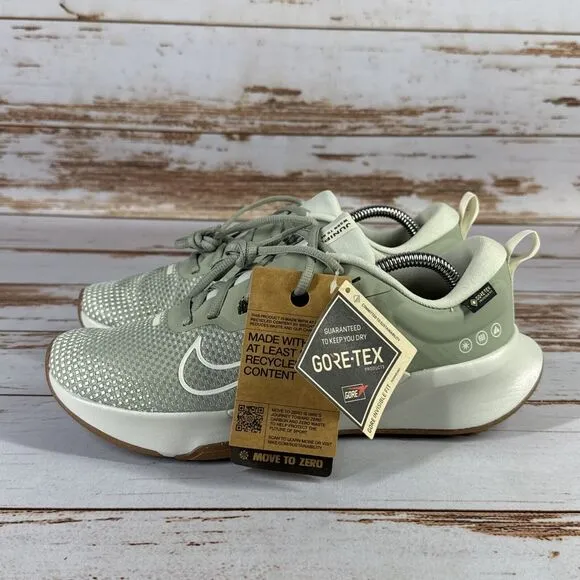 Size 8 Nike Juniper Trail 2 GORE-TEX Running Shoes Jade Horizon / Sea Glass