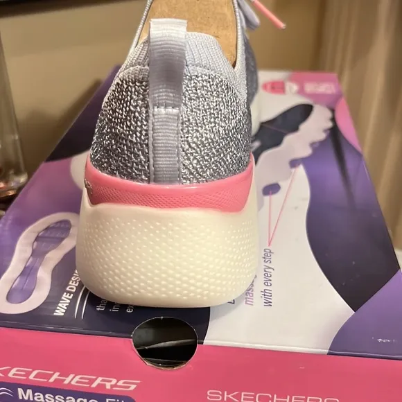 Sketchers Massage Fit Tennis Shoes, GO Walk, Size 8.5