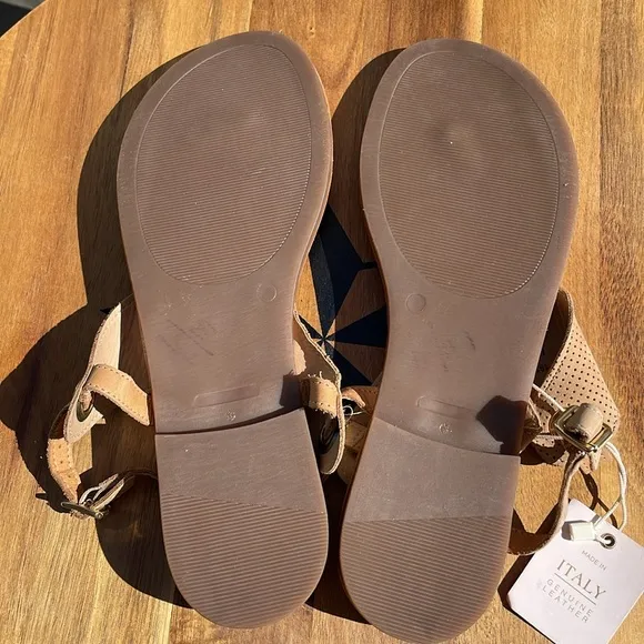Sophia Milano Women's Shoes Sandals Flip Flops Tan Nubuck Size 9