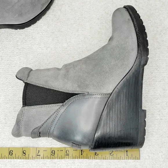 SOREL After Hours Chelsea Wedge Heeled Ankle Booties US 9.5 Waterproof