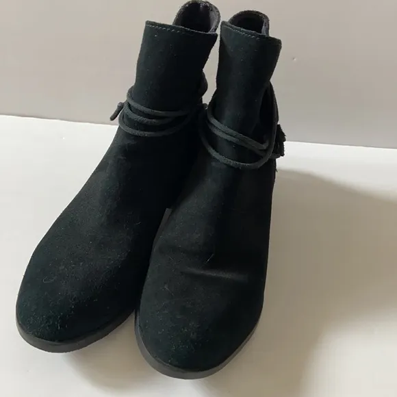 Sorel Farah Short Black Boots Size 9.5