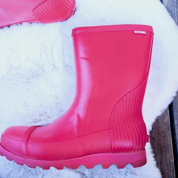Sorel Joan Short Red Rain Boots Size 10