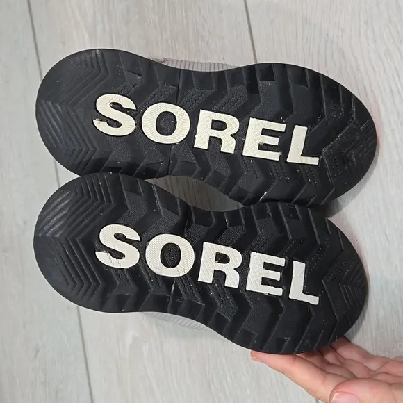 Sorel Kids Unisex Ankle Sneakers Waterproof Boots shoes sz 12 toddler