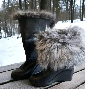 Sorel Park City fold over wedge boots size 7